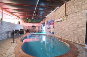 Eureka Hotel3